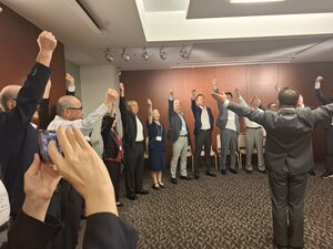 後援会・校友会懇談会写真2.jpg